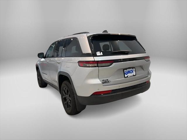 2024 Jeep Grand Cherokee Altitude 4x4