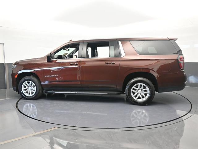2023 Chevrolet Suburban 4WD LT