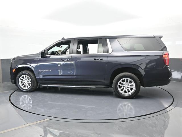2023 Chevrolet Suburban 2WD LT