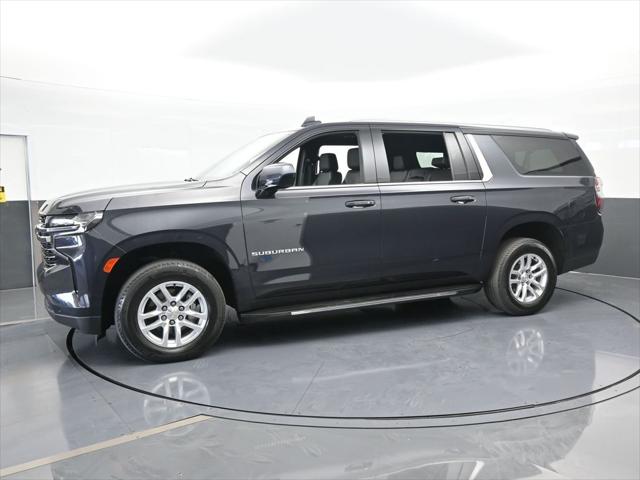 2023 Chevrolet Suburban 4WD LT