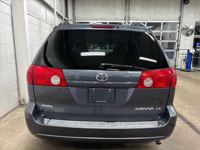 Used 2006 Toyota Sienna For Sale in Wilmington, OH