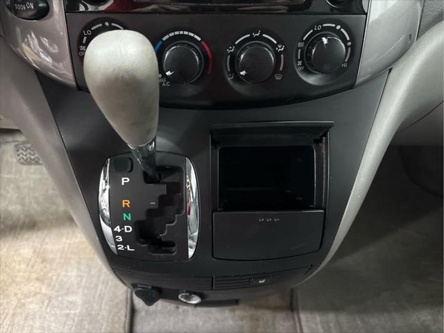 Used 2006 Toyota Sienna For Sale in Wilmington, OH