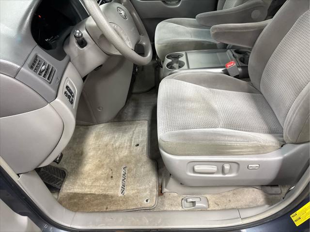 Used 2006 Toyota Sienna For Sale in Wilmington, OH