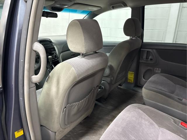 Used 2006 Toyota Sienna For Sale in Wilmington, OH