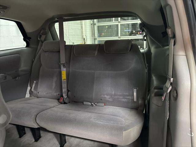 Used 2006 Toyota Sienna For Sale in Wilmington, OH