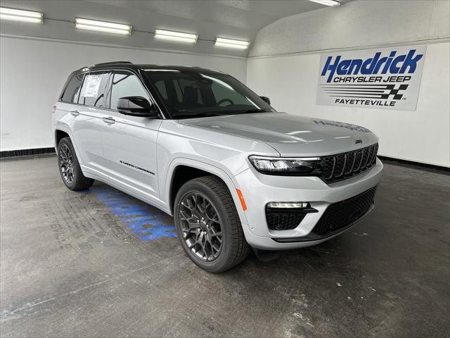 2025 Jeep Grand Cherokee GRAND CHEROKEE SUMMIT RESERVE 4X4