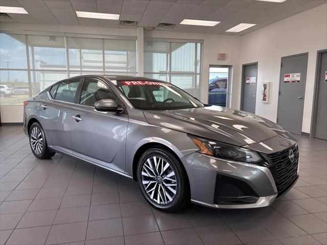 2023 Nissan Altima SV FWD