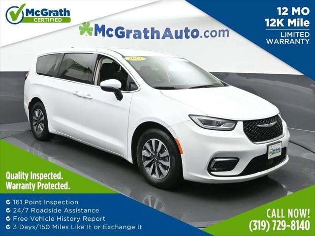 2023 Chrysler Pacifica Hybrid Touring L