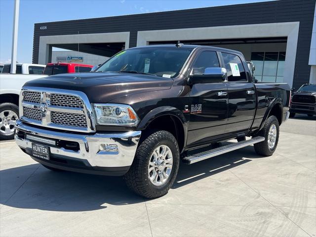 2017 RAM 2500 Laramie Crew Cab 4x4 64 Box