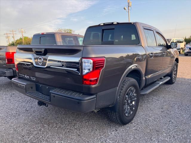 2017 Nissan TITAN Platinum Reserve
