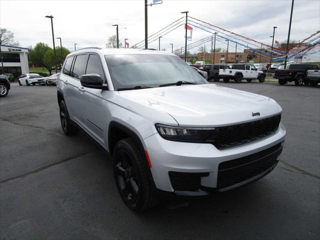 2022 Jeep Grand Cherokee L Altitude 4x4
