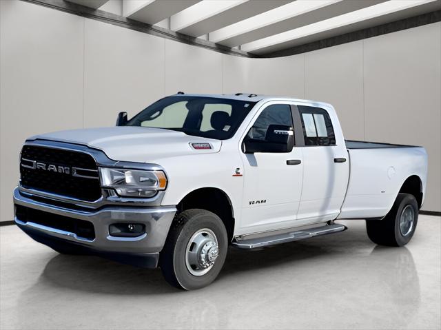 2024 RAM 3500 Big Horn Crew Cab 4x4 8 Box