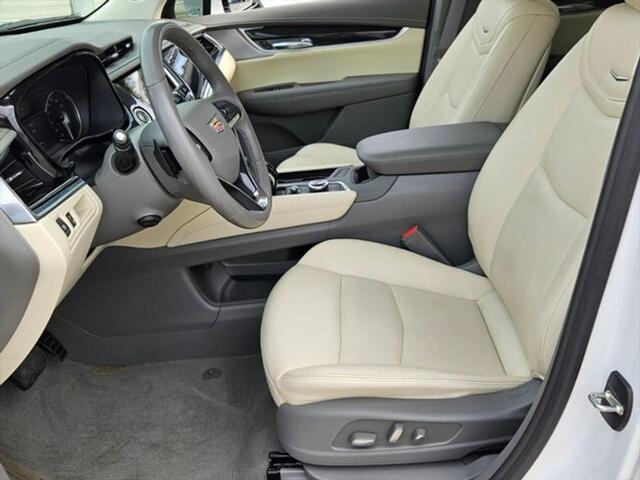 2024 Cadillac XT6 FWD Premium Luxury