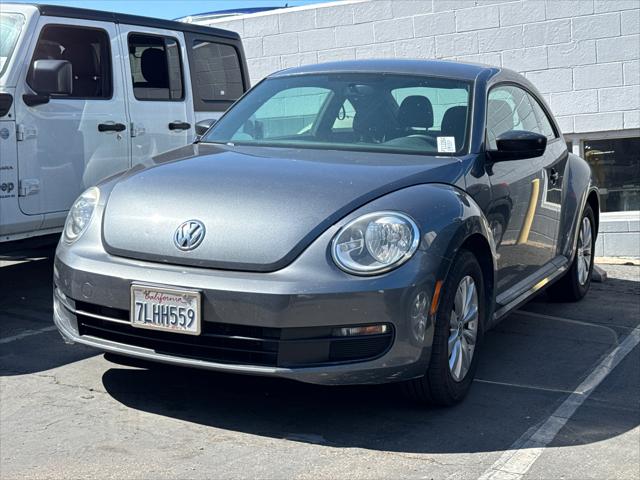 2013 Volkswagen Beetle 2.5L Entry