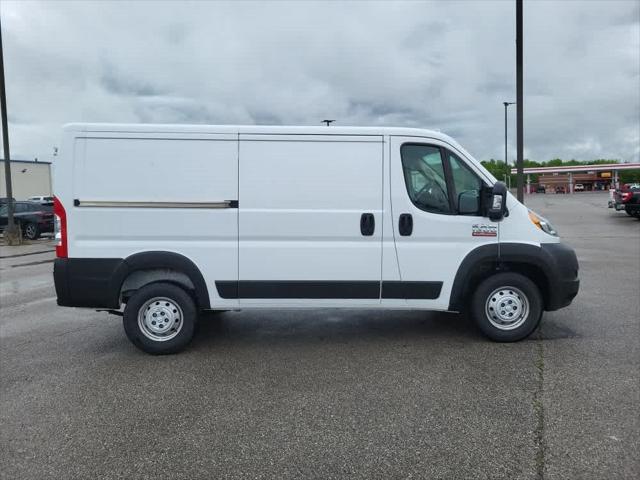 2021 RAM ProMaster 1500 Cargo Van Low Roof 136 WB