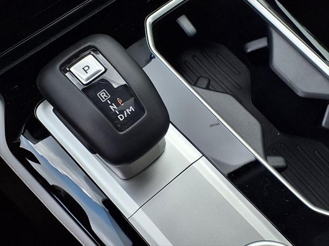 2025 Mitsubishi Outlander PLATINUM EDITION 2.5 S-AWC