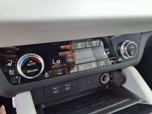 2025 Mitsubishi Outlander PLATINUM EDITION 2.5 S-AWC
