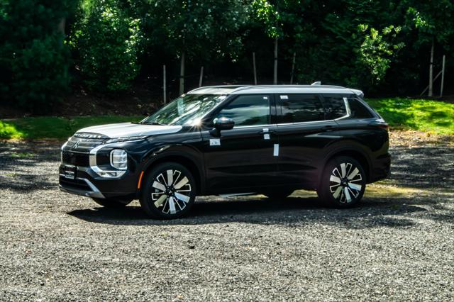 2025 Mitsubishi Outlander PLATINUM EDITION 2.5 S-AWC
