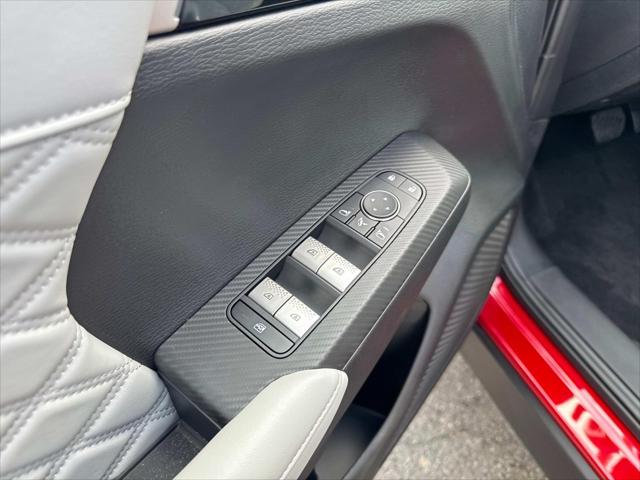 2025 Mitsubishi Outlander PHEV SEL S-AWC