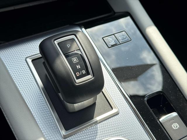 2025 Mitsubishi Outlander PHEV SEL S-AWC