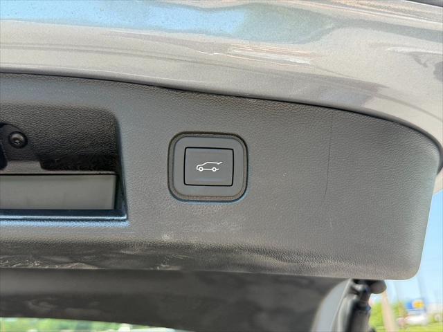 2025 Chevrolet V Blazer eAWD LT