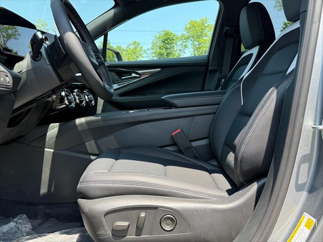 2025 Chevrolet V Blazer eAWD LT