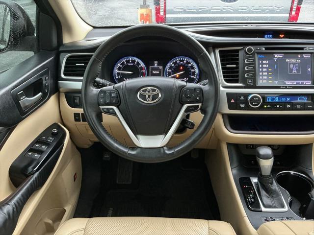 Used 2014 Toyota Highlander For Sale in Muscle Shoals, AL