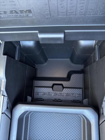 2025 Ram 1500 Laramie Crew Cab 4x4 57 Box