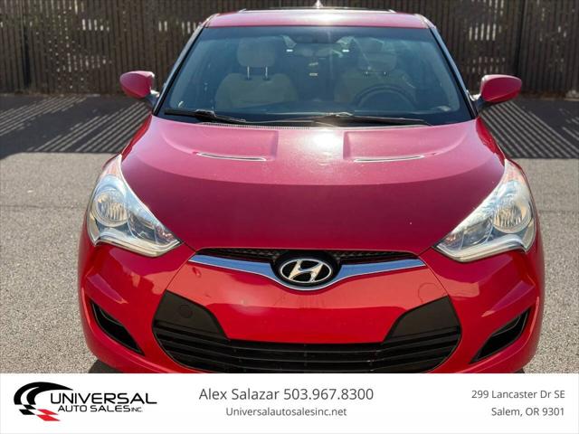 2013 Hyundai Veloster Base w/Gray