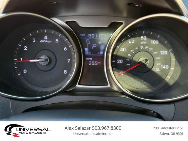 2013 Hyundai Veloster Base w/Gray