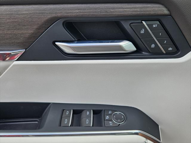 2025 GMC Acadia AWD Denali