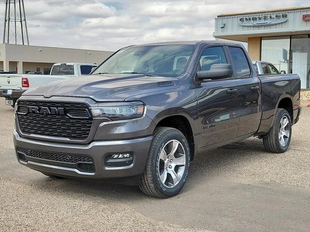 2025 RAM Ram 1500 RAM 1500 TRADESMAN QUAD CAB 4X4 64 BOX
