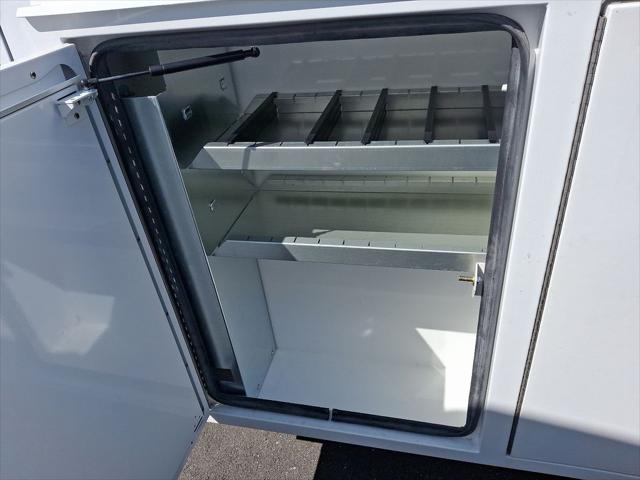 2024 Chevrolet Express Cutaway Work Van