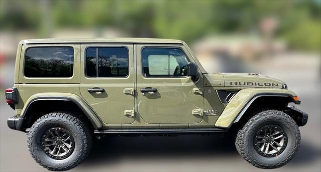 2025 Jeep Wrangler WRANGLER 4-DOOR RUBICON 392