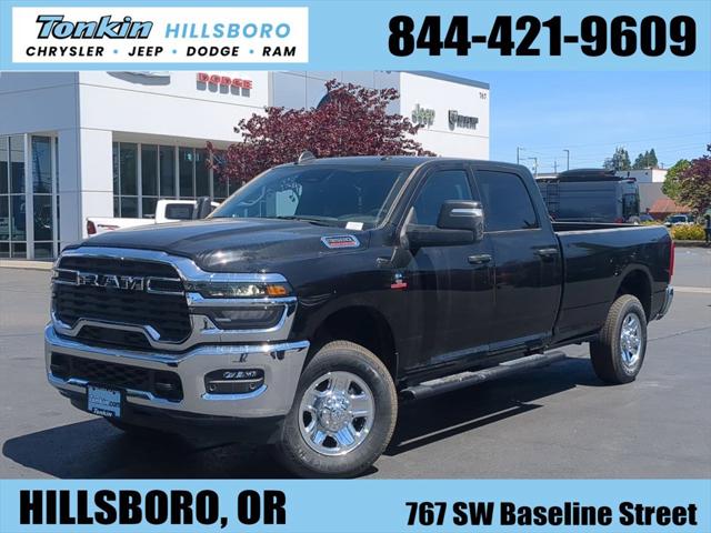 2025 RAM Ram 3500 RAM 3500 TRADESMAN CREW CAB 4X4 8 BOX