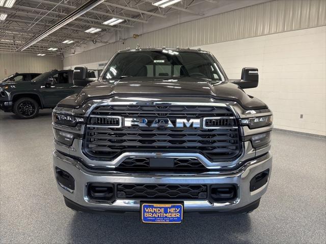 2025 RAM Ram 2500 RAM 2500 TRADESMAN CREW CAB 4X4 64 BOX