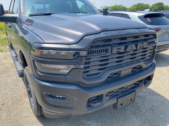 2025 RAM Ram 2500 RAM 2500 TRADESMAN CREW CAB 4X4 64 BOX