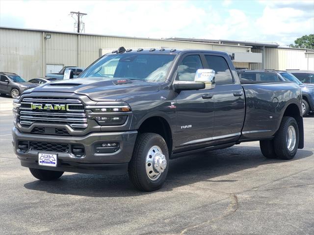2025 RAM Ram 3500 RAM 3500 LARAMIE CREW CAB 4X4 8 BOX
