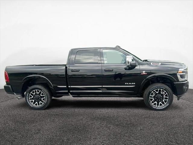 2025 RAM Ram 3500 RAM 3500 LIMITED CREW CAB 4X4 64 BOX