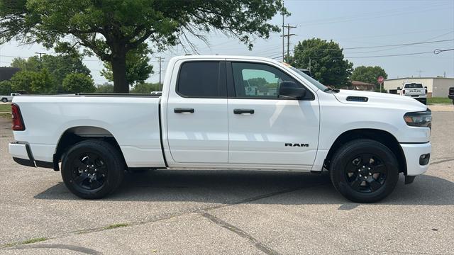 2025 RAM Ram 1500 RAM 1500 TRADESMAN QUAD CAB 4X4 64 BOX