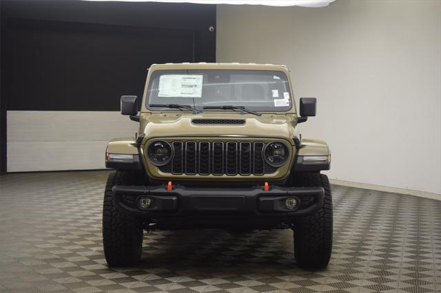 2025 Jeep Gladiator GLADIATOR MOJAVE X 4X4