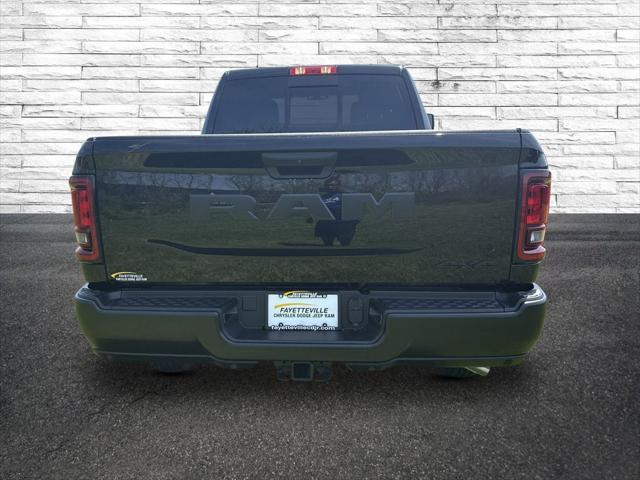 2025 RAM Ram 2500 RAM 2500 TRADESMAN CREW CAB 4X4 64 BOX