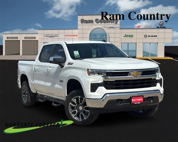 2023 Chevrolet Silverado 1500 4WD Crew Cab Standard Bed LT