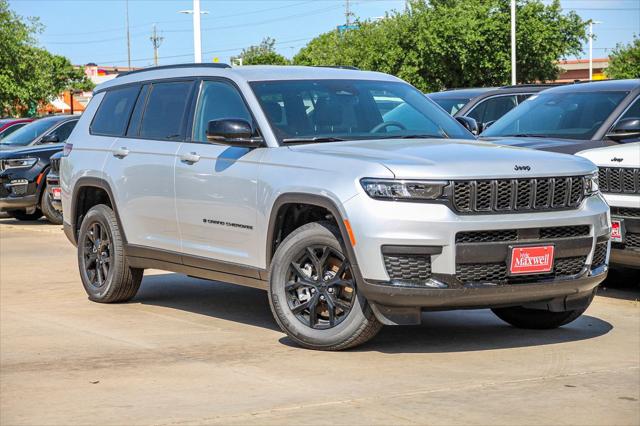 2025 Jeep Grand Cherokee GRAND CHEROKEE L ALTITUDE 4X2
