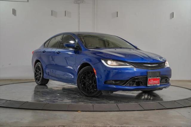 2015 Chrysler 200 S