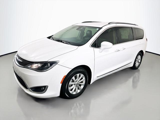 2018 Chrysler Pacifica Touring L Plus