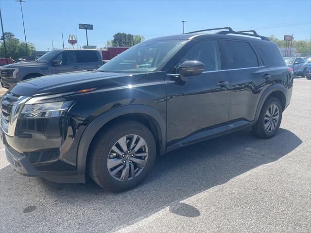 2022 Nissan Pathfinder SV 4WD