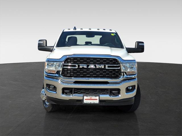 2024 RAM 3500 Big Horn Crew Cab 4x4 8 Box