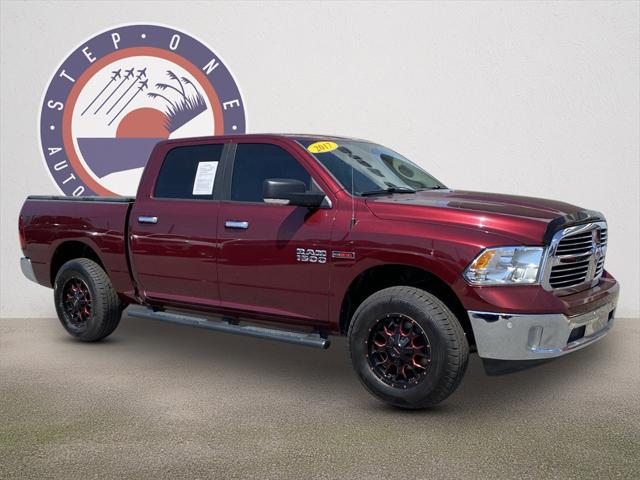 2017 RAM 1500 Big Horn Crew Cab 4x4 57 Box