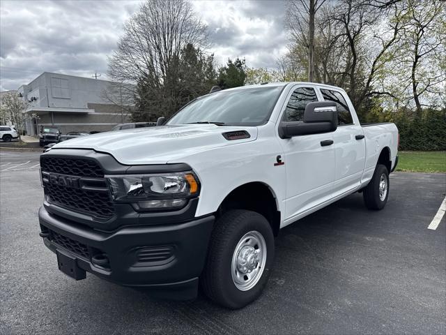 2023 RAM 2500 Tradesman Crew Cab 4x4 64 Box